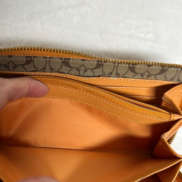 Coach Tan/ orangish Leather Wallet - Picture 11 of 16